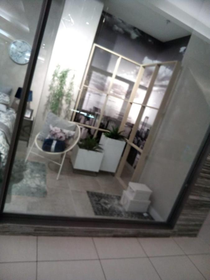 La One Rosebank Stay 요하네스버그 외부 사진