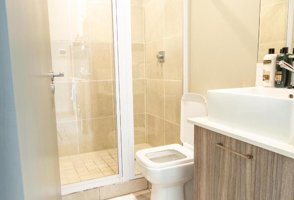 La One Rosebank Stay 요하네스버그 외부 사진